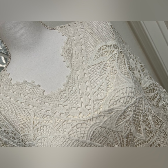 NWT FARM Rio Guipire Blouse- Off-White- Size Small - Picture 5 of 16